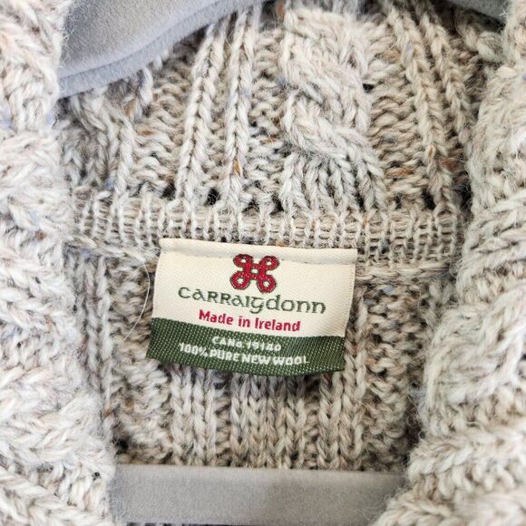 Carraig Donn Sweater Womens M Gray Cable Knit Shawl Cape Cletic Ireland Wool - Picture 9 of 12